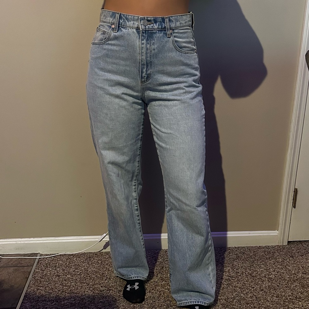 Abrand Women's Light Blue Straight Leg Jeans